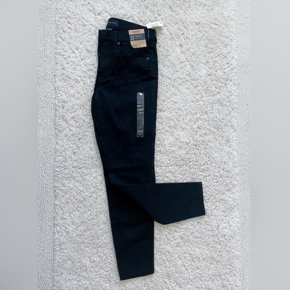 Aeropostale | Women’s Black Seriously Stretchy High Rise Jeggings - Picture 4 of 5
